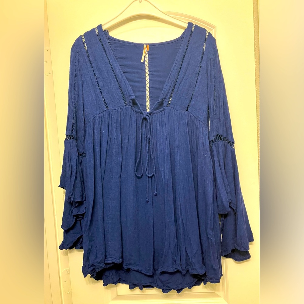 Free People blue babydoll blouse